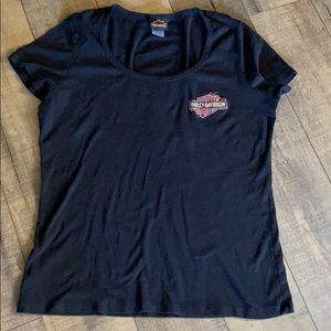Harley-Davidson woman’s T-Shirt size XXL.